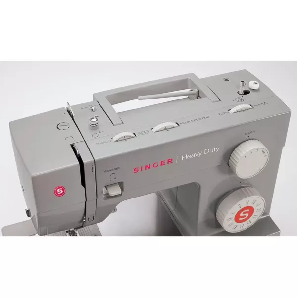 Singer 23-Stitch Sewing Machine